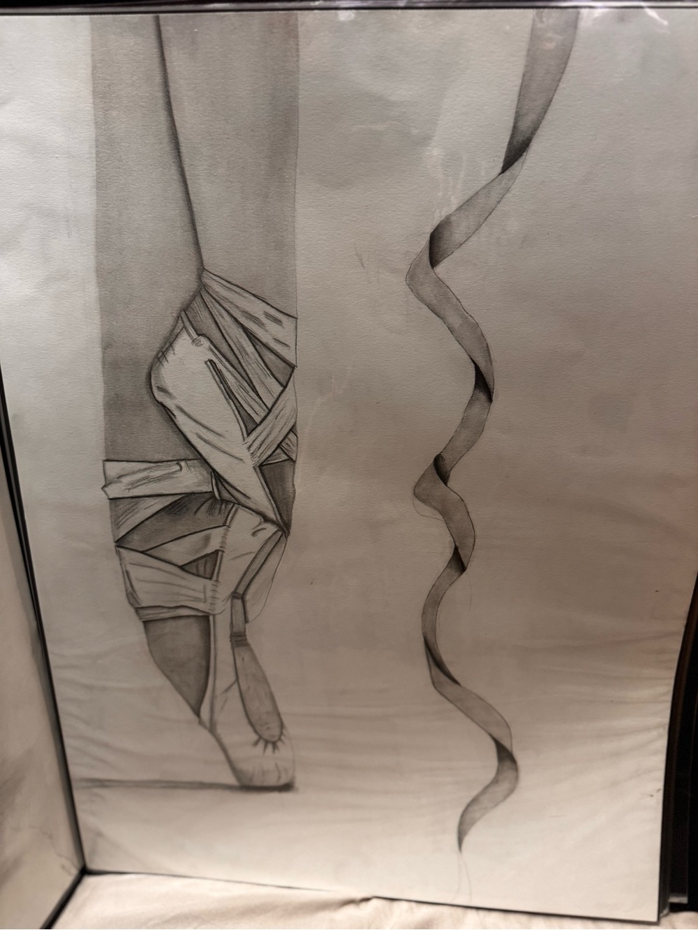 Ballerina pointe & ribbon